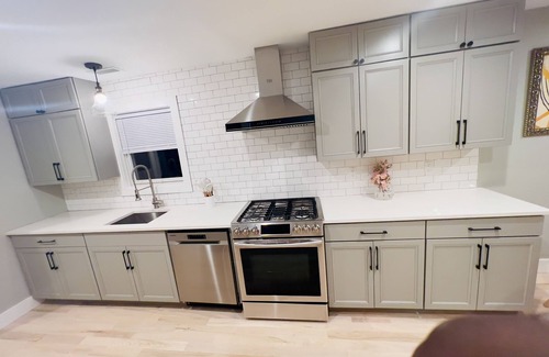 Montclair Condo | Luxury New-built - Beautiful 3 bedrooms+2 bathrooms Montclair Home