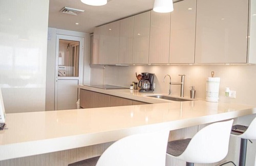 Zona Hotelera Apartment | Luxury ocean front apartment, gym, spa, pool, jacuzzi, beach