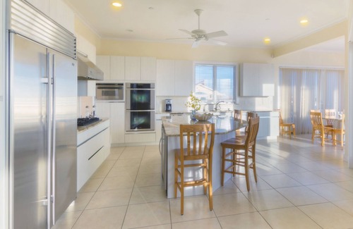 West Hampton Dunes House | LUXURY OCEANFRONT HOUSE W/POOL & HOT TUB FACING THE OCEAN-FALL/WINTER DEALS!