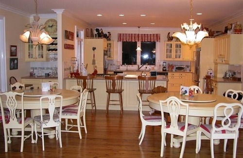 Seneca House | Luxury on Lake Keowee - Clemson Football or Graduation & Summer 2026 Now Open