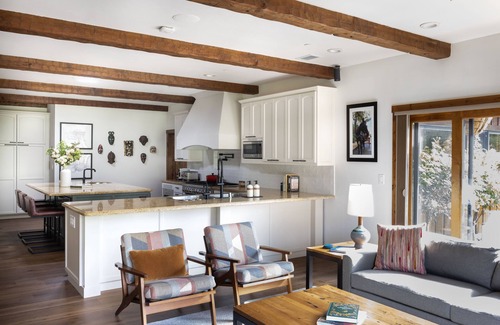 Healdsburg Villa | Luxury Organic Ranch Fabulous for Groups with Farm