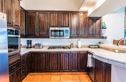 Palmilla Villa | Luxury Palmilla Villa + Pool & Golf Cart