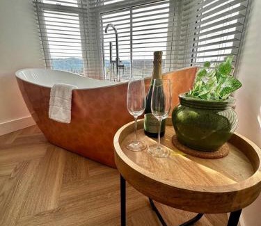 Bowness-on-Windermere House | Luxury Pet Friendly 3 Bedroom Home with Copper Bath