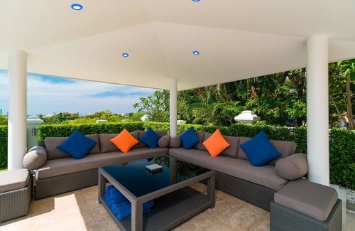 Nong Prue Villa | Luxury Pool Villa 604