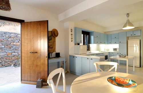 Pisses House | Luxury, private, sea-viewing villa, secluded beach