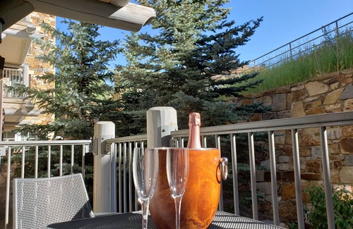 Mountain Village Apartment | Luxury Residence at a 5 Star Hotel at the Heart of Mountain Village - Telluride