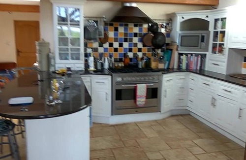 Villeneuve d'Aveyron House | Luxury retreat, old tobacco barn, 5 + 2 bedrooms / 12 people