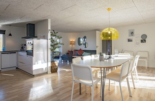Ho House | Luxury Retreat with Pool - By Traum Ferienwohnungen