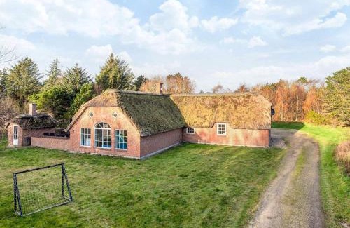 Øhuse House | Luxury Retreat with Pool - By Traum Ferienwohnungen