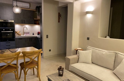 Finikia Villa | Luxury Santorini Villa | 3 Bedroom Villa | Private Jetted Pool with Sea View