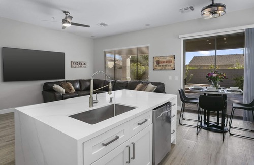 North Scottsdale House | Luxury Scottsdale “ALL NEWER REMODEL” in Grayhawk.