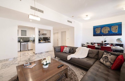 Dubai Marina Apartment | Luxury Sea View Beachfront 3 Bedroom Apt, JBR
