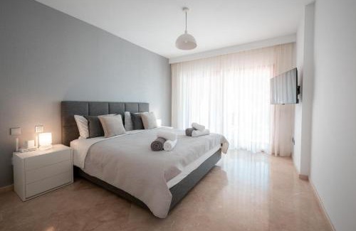 New Golden Mile Apartment | Luxury Sea View Oasis EHHouse