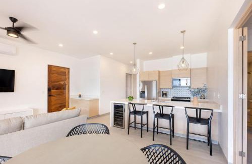 Cerritos House | Luxury Seafront Residence in Boutique Development