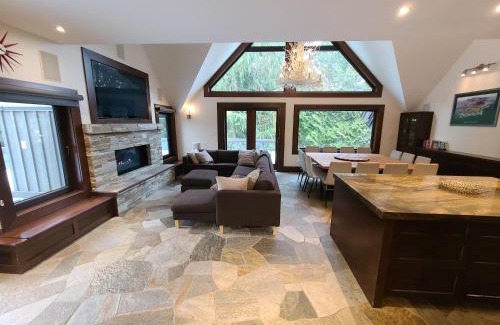 Upper Village Villa | Luxury Ski-in/Ski-out home on Blackcomb