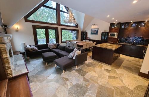 Upper Village Villa | Luxury Ski-in/Ski-out home on Blackcomb