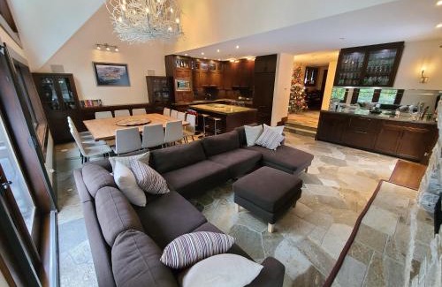 Upper Village Villa | Luxury Ski-in/Ski-out home on Blackcomb