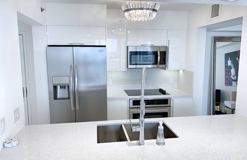 Brickell Condo | ✶ Luxury Sky Villa w/City & Ocean Views ✶