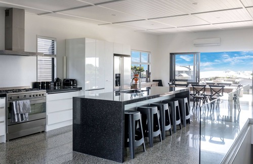 Omaha House | Luxury South End Property with Estuary Water Views