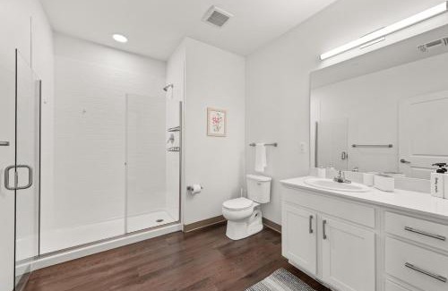 Maple Heights House | Luxury Stay Near Cleveland Clinic Attractions