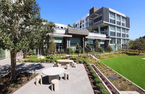 Lyon Street Apartment | Luxury Stay Near Disneyland Pool Gym Free Parking