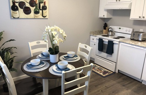 Cambrian Apartment | Luxury stay near Oakridge Mall for vacation/work