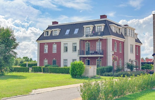 Colijnsplaat Apartment | Luxury stay with sauna, spa-bath near the beach