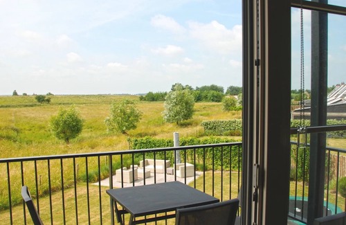 Colijnsplaat Apartment | Luxury stay with sauna, spa-bath near the beach