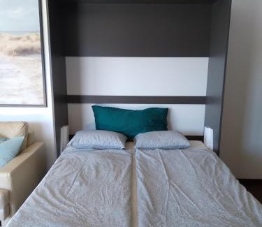 Mettauertal Apartment | Luxury Studio, Hillside View in Mettau,