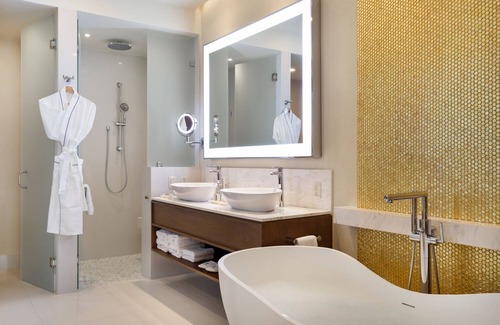 Santa Rosa Resort | Luxury Studio Los Cabos Resort