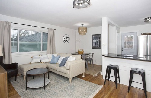 Billings House | Luxury & Style. Perfect Location w/4 Beds and 2 Bath