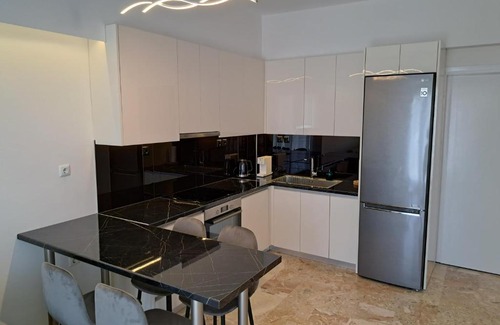 Zavlani Apartment | Luxury Suite Patras (1)