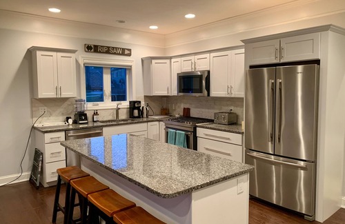 Lincoln House | Luxury townhome in the White Mtns. Convenient to hiking and area activities!