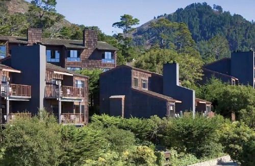 Carmel Highlands Apartment | Luxury vacation overlooking the Pacific Ocean