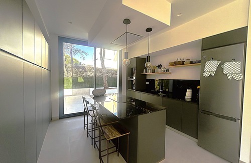 Cabo Roche Ski Chalet | Luxury Villa in Roche