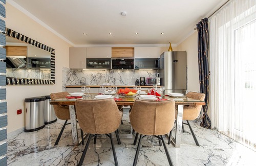 Turanj House | Luxury villa with a swimming pool Turanj, Biograd (K-18274)