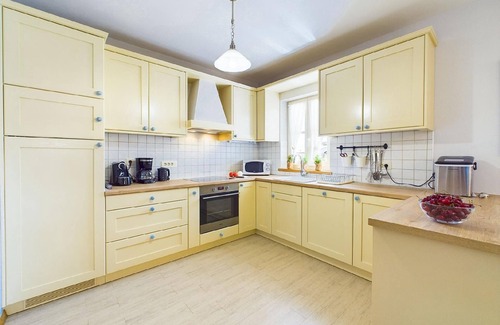 Rakovci House | Luxury villa "Azzurra" with heated pool