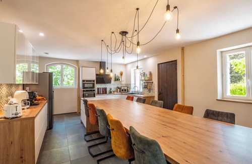 Carcassonne House | LUXURY VILLA: choose the exceptional, facing the Medieval City of Carcassonne