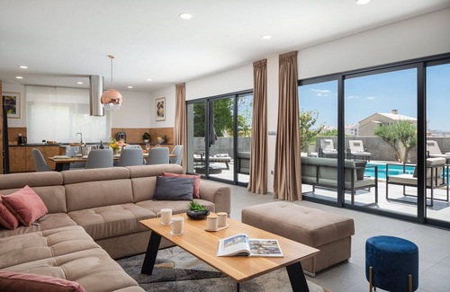 Klis Villa | Luxury Villa IN with Pool