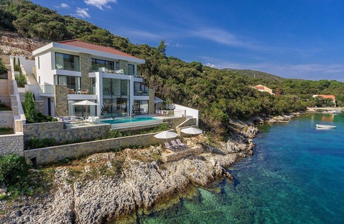 Cove Tri Zala (Zrnovo) Villa | Luxury Villa Korcula Supreme with Pool