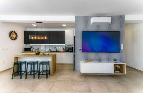 Malinska-Dubasnica Villa | Luxury villa LEA MAGDALENA with heated pool