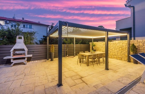 Baska Villa | Luxury villa Magic with swimming pool near the sea