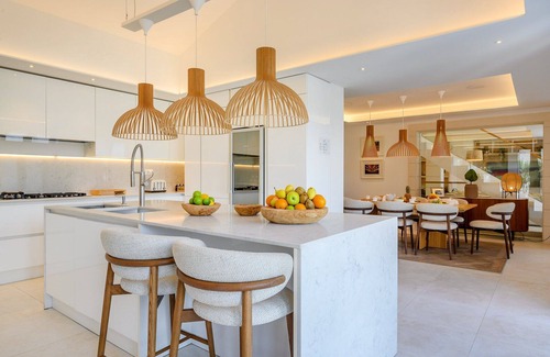 Rasohatica Villa | Luxury Villa Silent with Infinity Pool