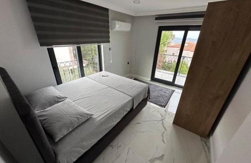 Ayvalik Apartment | Luxury Villa to the Sea on the Island of Cunda,PEARL MANSİON