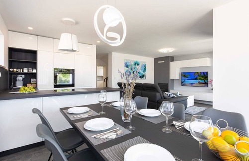 Milohnici Villa | Luxury Villa VENUS with pool