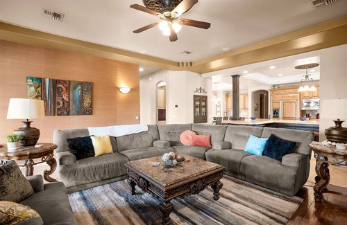 East Mesa Villa | Luxury Villa with 360 Views, Huge Pool and Spa, Putt Putt Course