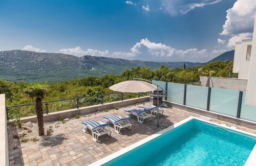 Grizane House | Luxury villa with private pool, sea view