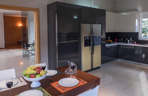 Mytikas Villa | luxury villa with private swimming pool