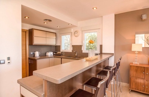 Mar Azul Villa | Luxury villa with sea views - 400m from famous Portichol beach and 5 bedrooms.