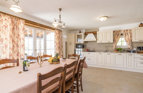 Babici Villa | LUXURY VILLA with SPA and PRIVATE POOL